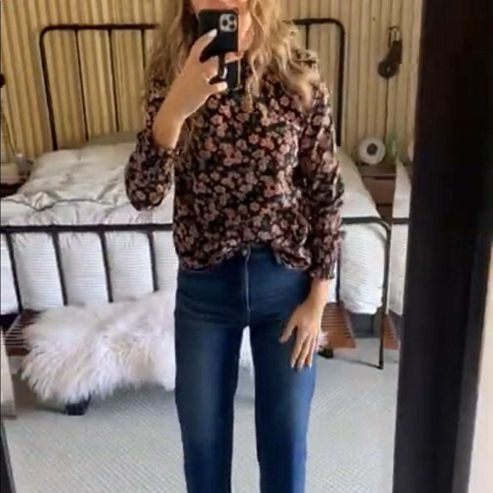 Smocked neck floral long sleeve top - Picture 11 of 15